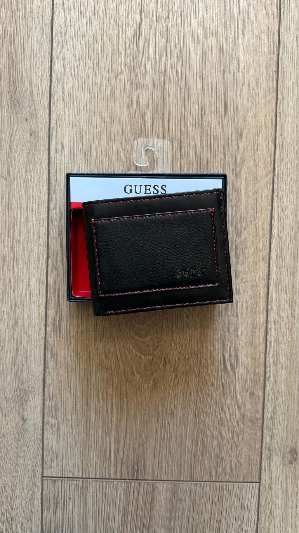 Billetera Guess